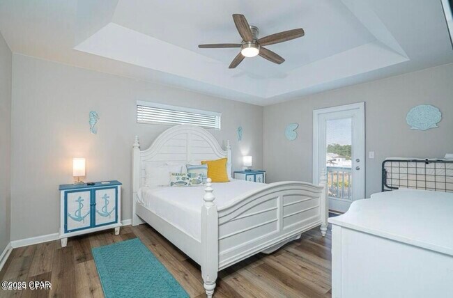 Building Photo - 6320 Beach Dr