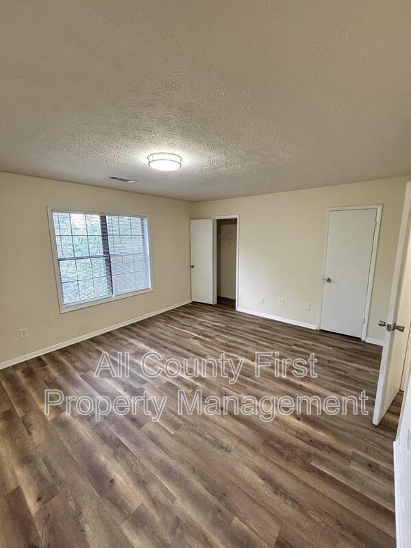 Building Photo - 3054 Destin Cir