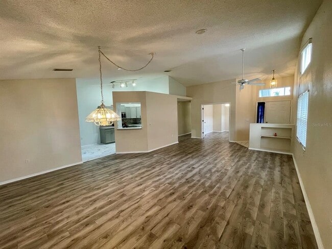 Building Photo - 4337 Edenrose Way