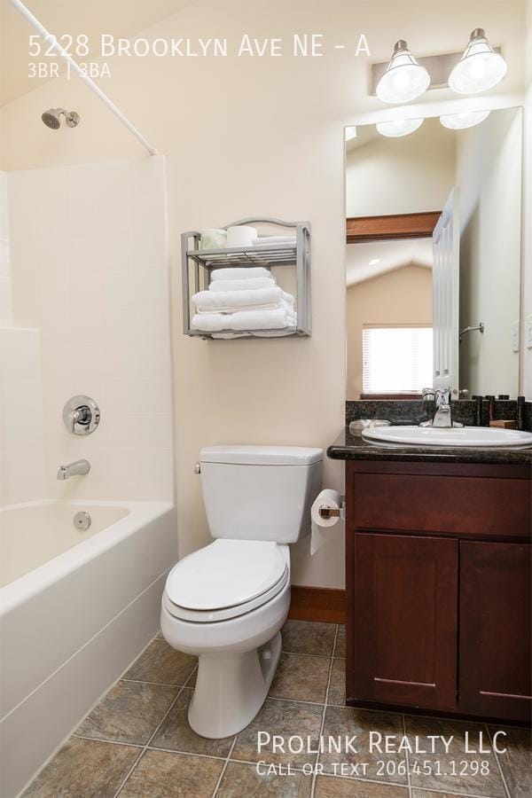 Building Photo - 5228 Brooklyn Ave NE