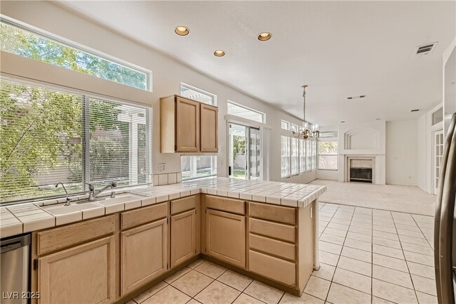 Building Photo - 2109 Club Meadows Dr