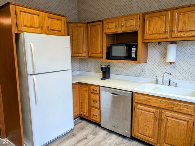 Building Photo - 1104 Franklin St