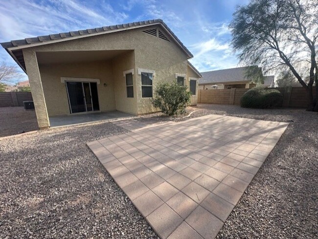 Building Photo - Single level 4 bedroom home in Chandler, w...