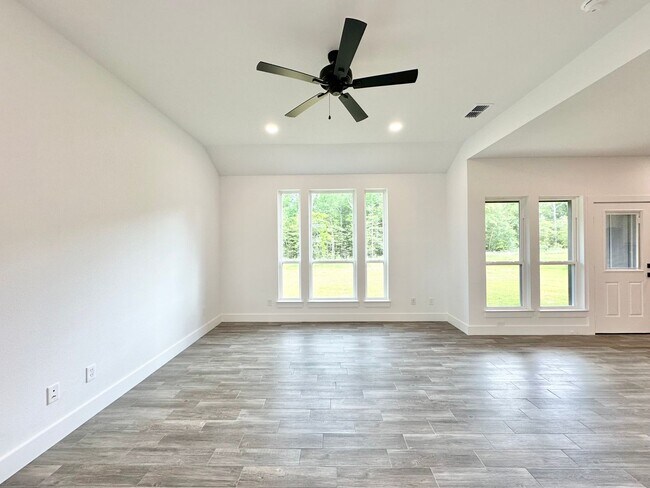 Building Photo - Coming Soon! Stunning 3 Bedroom 2.5 Bath Newer Construction in Lindale, Tx!