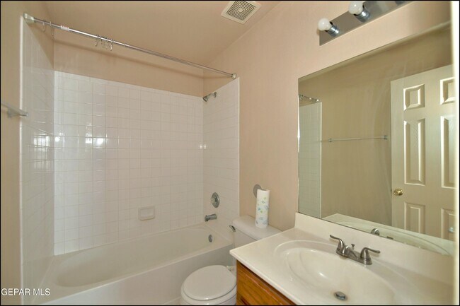 Building Photo - 4100 Tierra Venado Dr