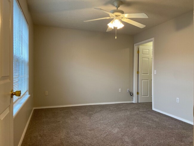 Building Photo - Condominium in Academy Commons