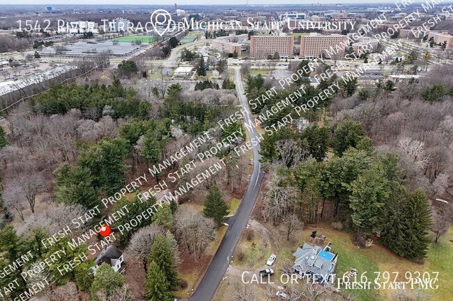 Building Photo - 1542 River Terrace