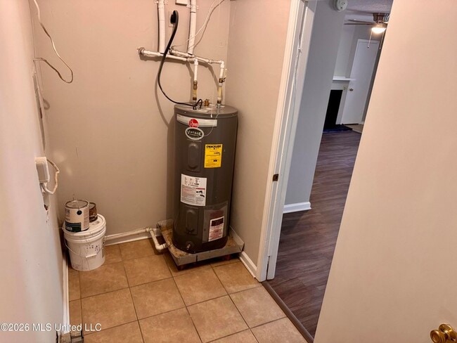 Building Photo - 1580 Guilford Cove