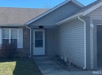 Building Photo - 2814 Plaza Ln