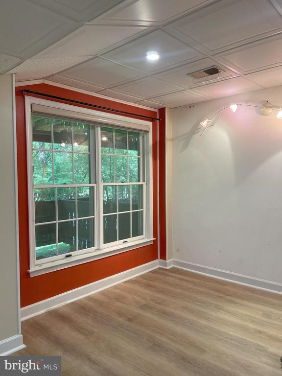 Building Photo - 24 Ginger Ct