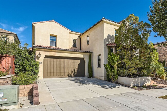 Primary Photo - Don't miss out on this 4 Bedroom/ 4.5 Bath...
