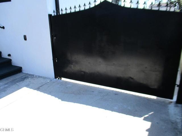 Building Photo - 1121 La Puerta St