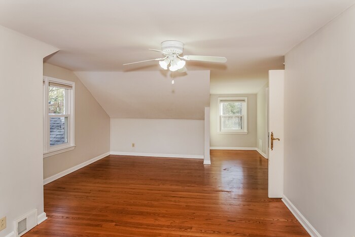 Building Photo - 2343 Ridgewood Rd