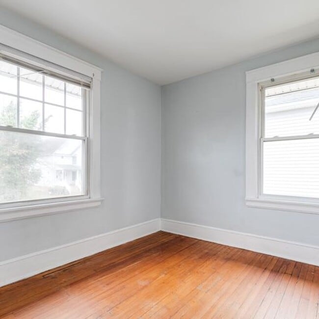 Building Photo - 3 Bedroom Home in Highland Park ***Availab...