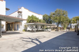 Building Photo - 1542 N Alamo St