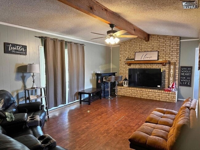 Building Photo - 2316 Perrin Dr