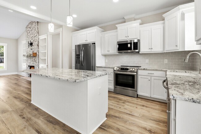 Building Photo - 202 Ashley Ave