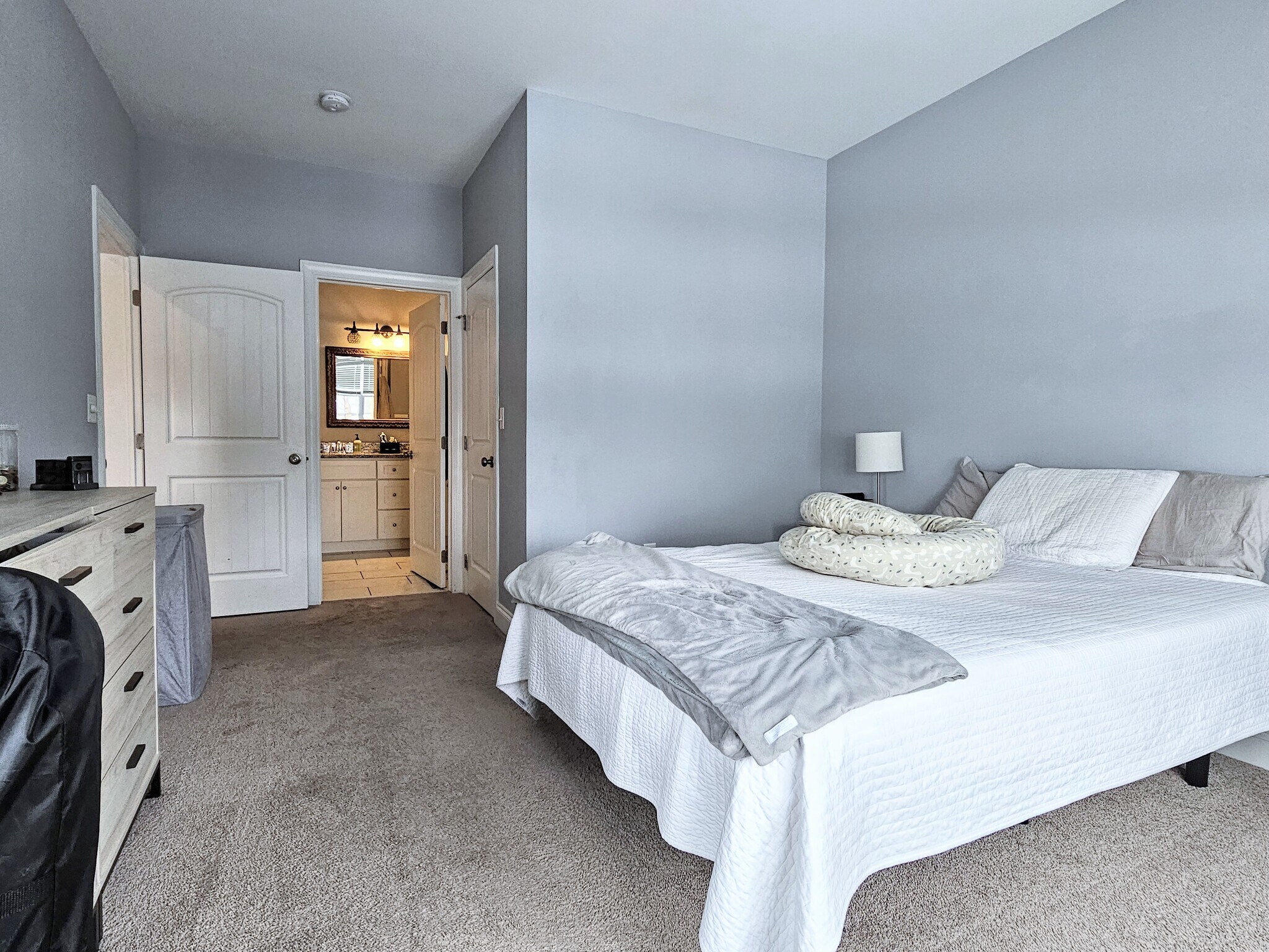 Building Photo - 634 Brentwood Dr