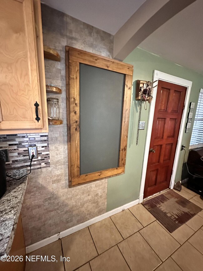 Building Photo - 128 Serenity Dr