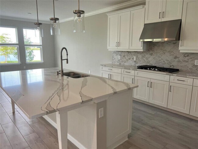 Building Photo - 9265 Tequila Sunrise Dr