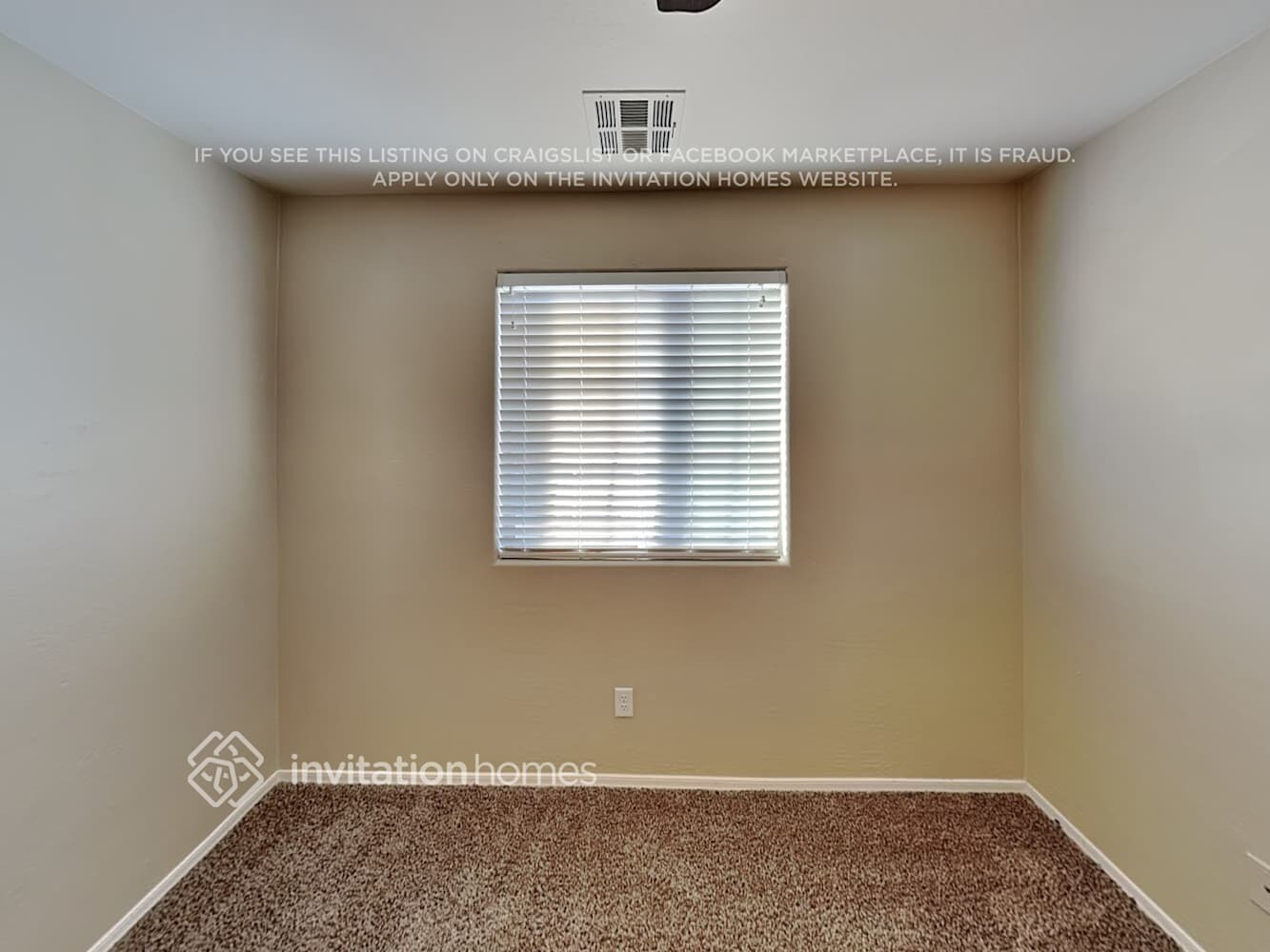 Building Photo - 17412 W Mandalay Ln