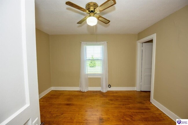 Building Photo - 189 Bob Wade Rd