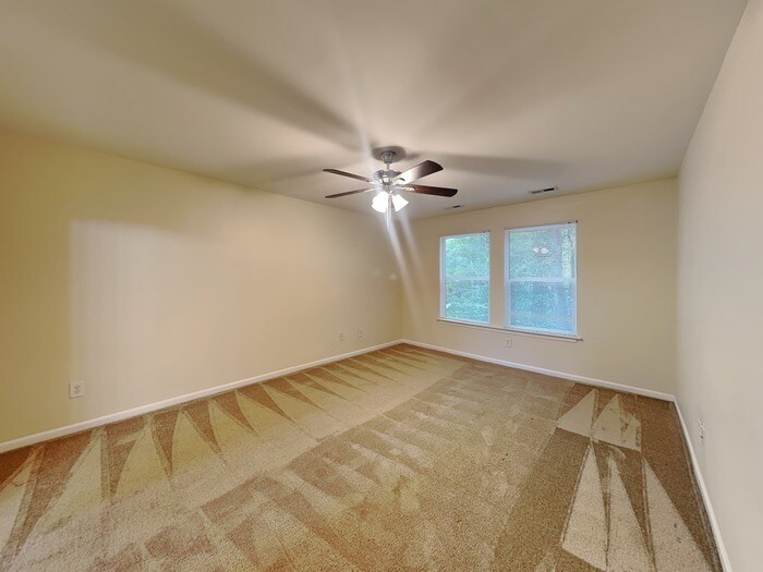 Building Photo - 6265 Branch Hill Cir