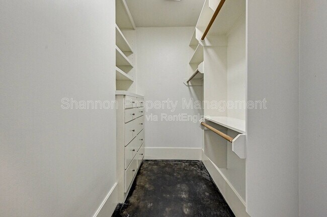 Building Photo - 3128 Alabama Ct