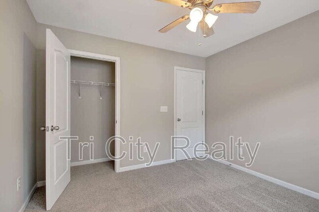 Building Photo - 342 Hunterian Pl