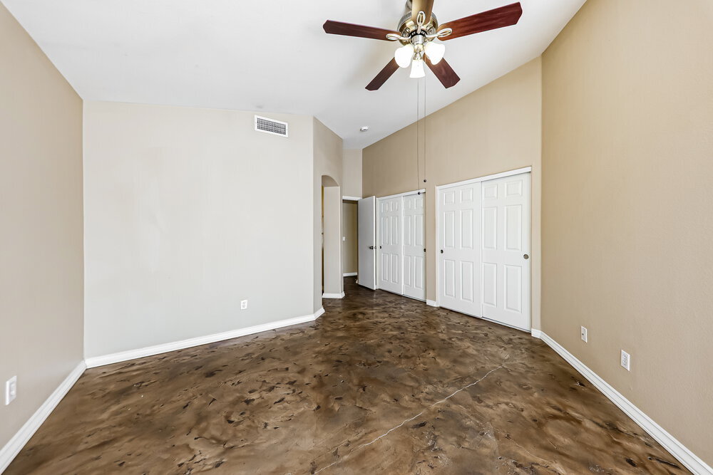 Building Photo - 1327 E Muriel Dr