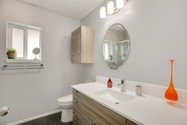 Master bath - 18270 NE 97th Way