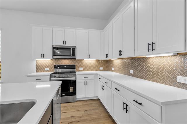 Building Photo - 1228 Arkansas Spgs St