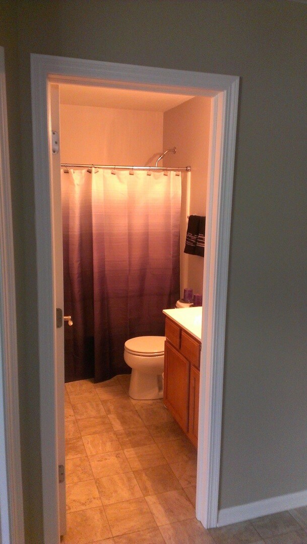 Building Photo - 2440 Emily Ln