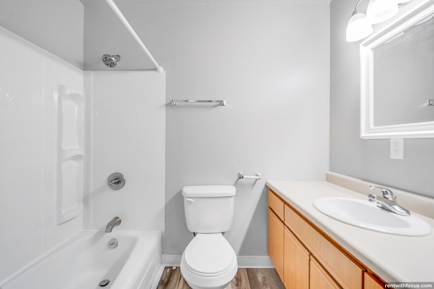 1 Bedroom - Clayton Ridge