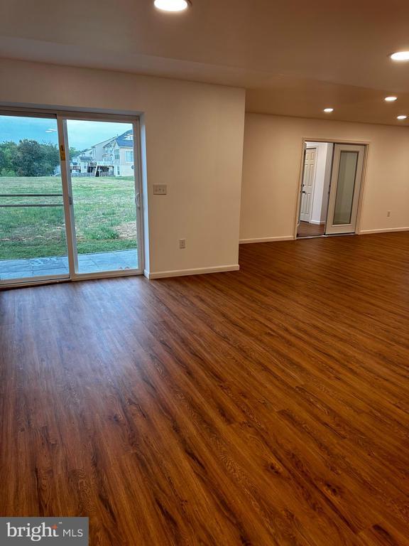 Building Photo - 9803 Autumn Path Court
