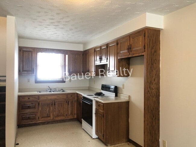 Building Photo - dc38