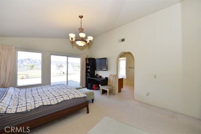 Building Photo - 1095 Sunset Bluff Rd