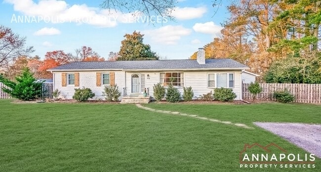 Primary Photo - 708 Harness Creek View Dr