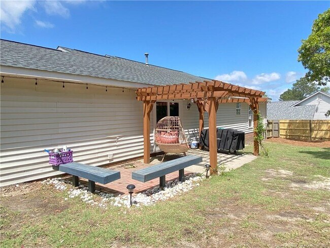 Building Photo - 92 Hunters Ridge