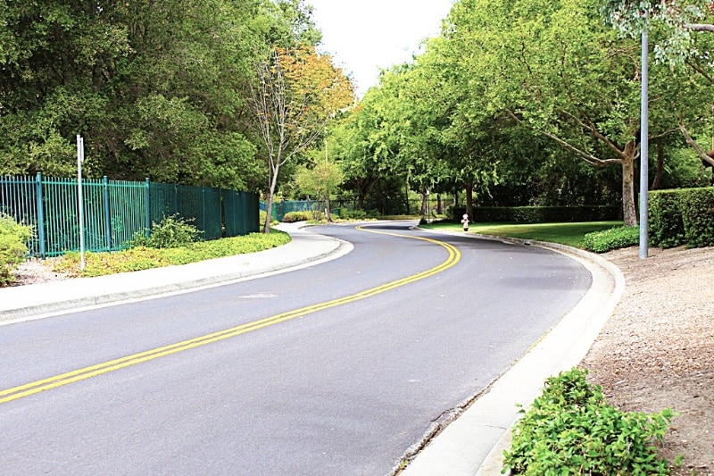 Building Photo - 7705 Chantilly Dr