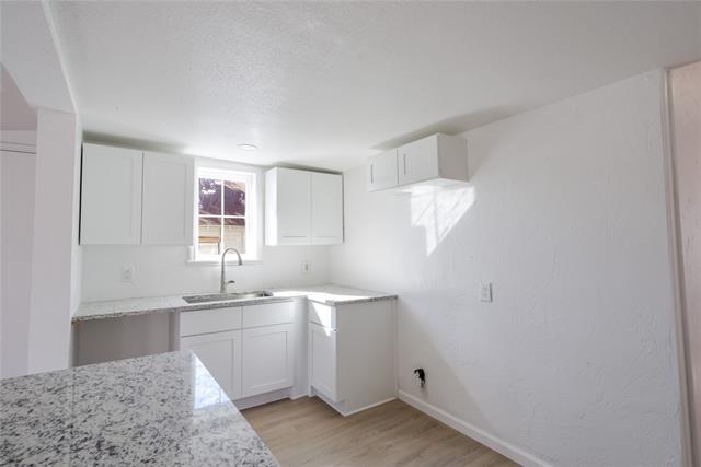 Building Photo - 217 N Burdette Ave