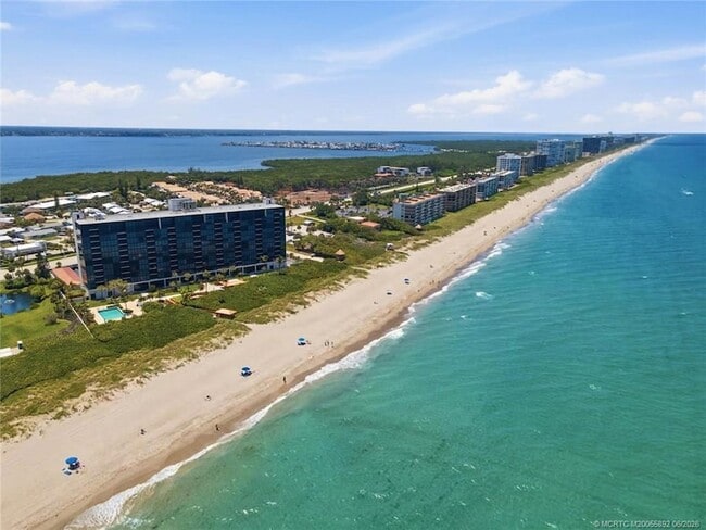 Building Photo - 10410 S Ocean Dr