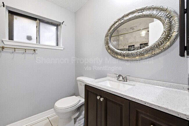 Building Photo - 6009 Leafwood Cir