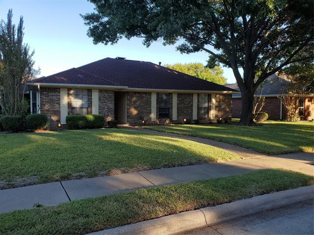 Primary Photo - 804 Sandy Creek Dr