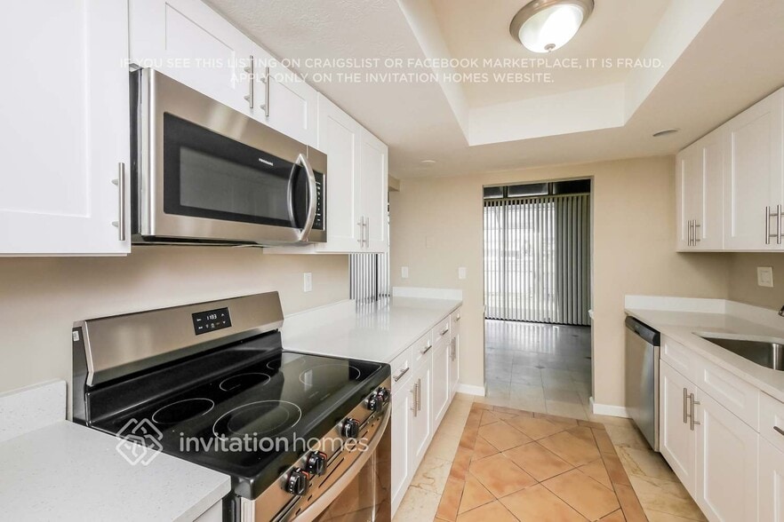 Building Photo - 1314 SW 131st Pl Cir E