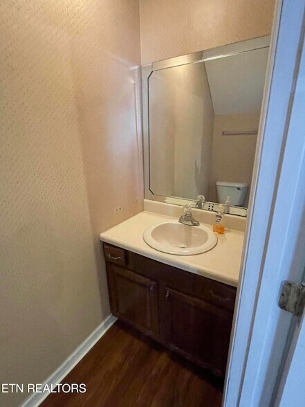 Building Photo - 122 Arcadia Ln