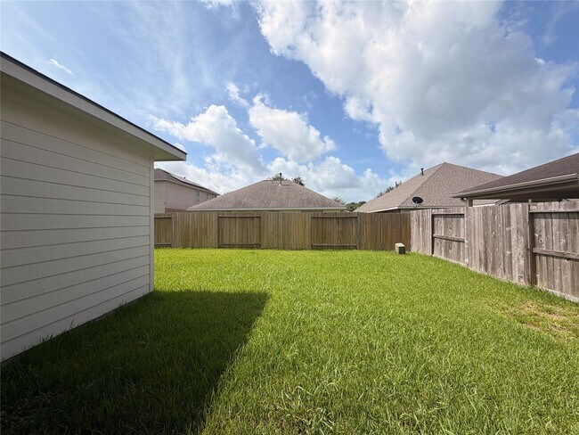 Building Photo - 1535 Monterra Point