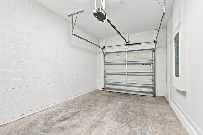 Building Photo - 3538 Spanish Cedar Pl