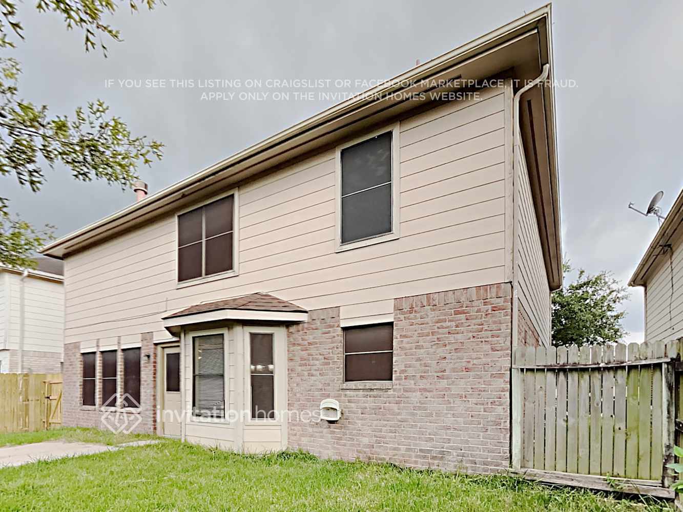 Building Photo - 9818 Golden Prairie Ln