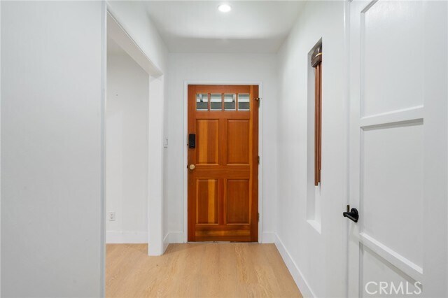Building Photo - 3409 Palos Verdes Dr N